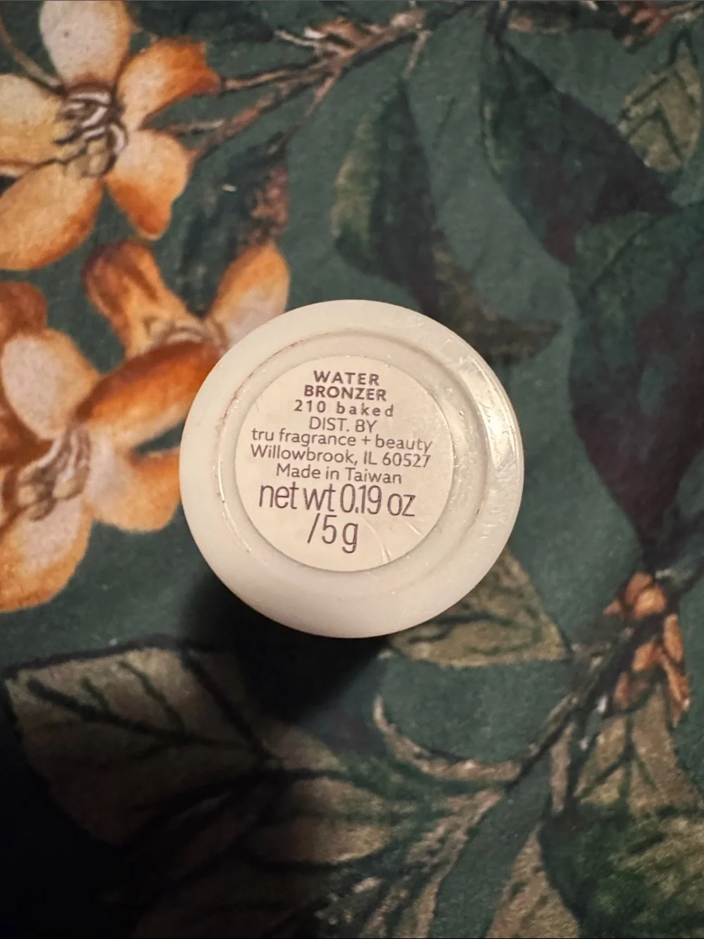 Undone By Kate compact bronzer
